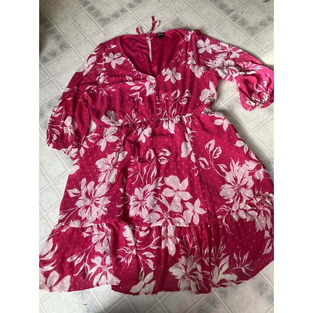 Torrid Chiffon Swiss Dot Knee Length Balloon Sleeve Floral Dress ruffle hem sz 1
